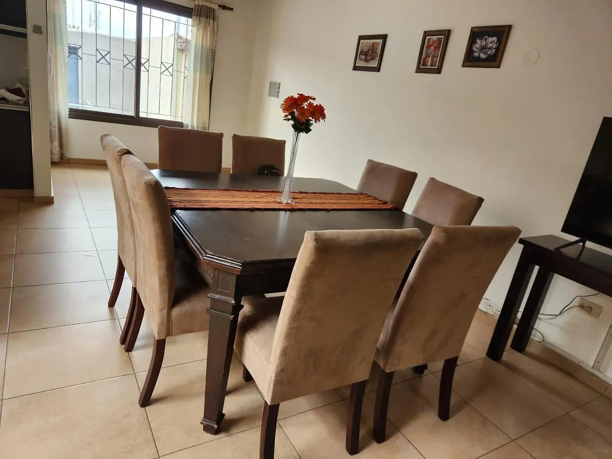 Apartamento Deluxe Senderos Del Vino V, Con Cochera Mendoza 0*,  Argentina