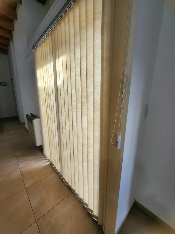Apartamento Deluxe Senderos Del Vino V, Con Cochera Mendoza 0*,  Argentina